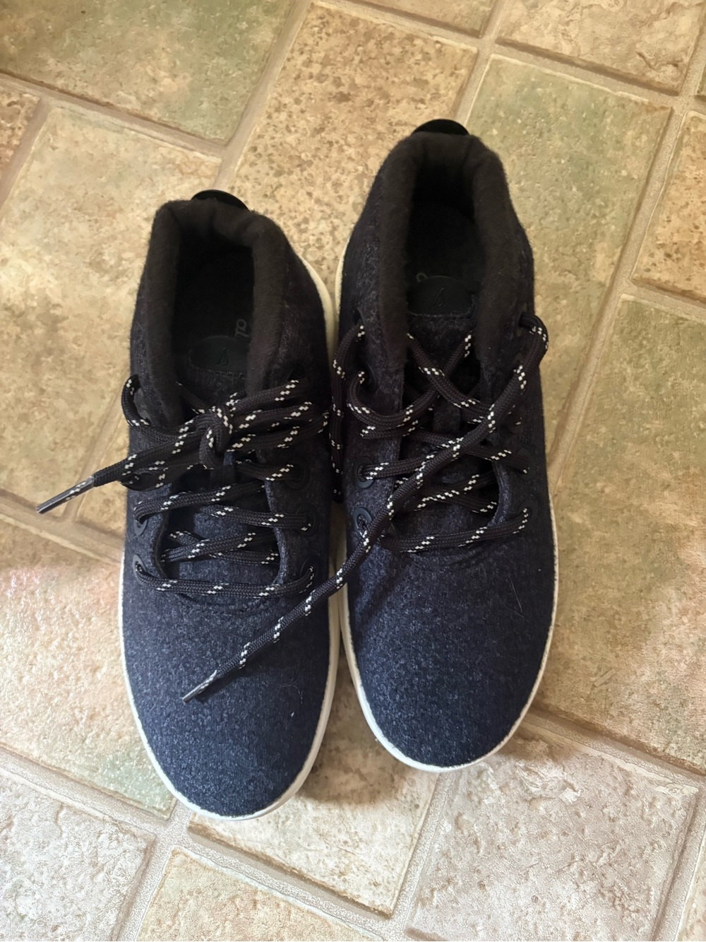 allbirds Men's Dark Navy Wool Runners Sneakers